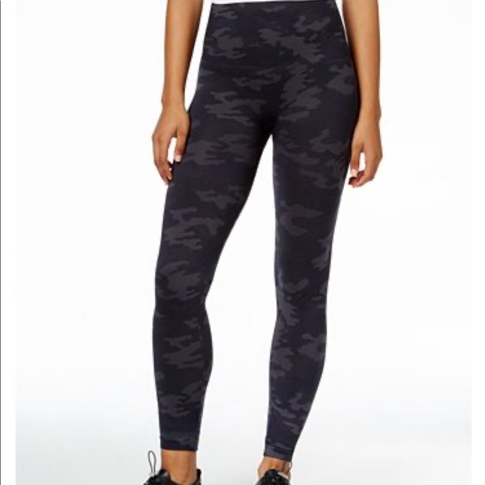 Spanx Black/Grey camo leggings